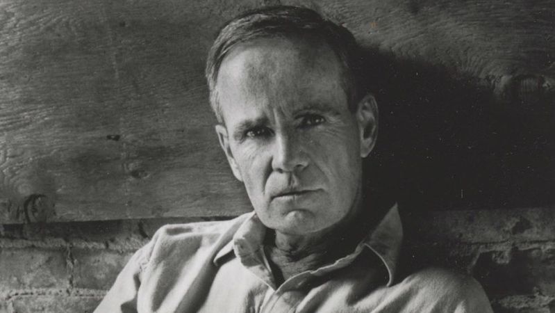  Celebrated Author Cormac McCarthy Passes Away at 89: A Literary Legend Remembered